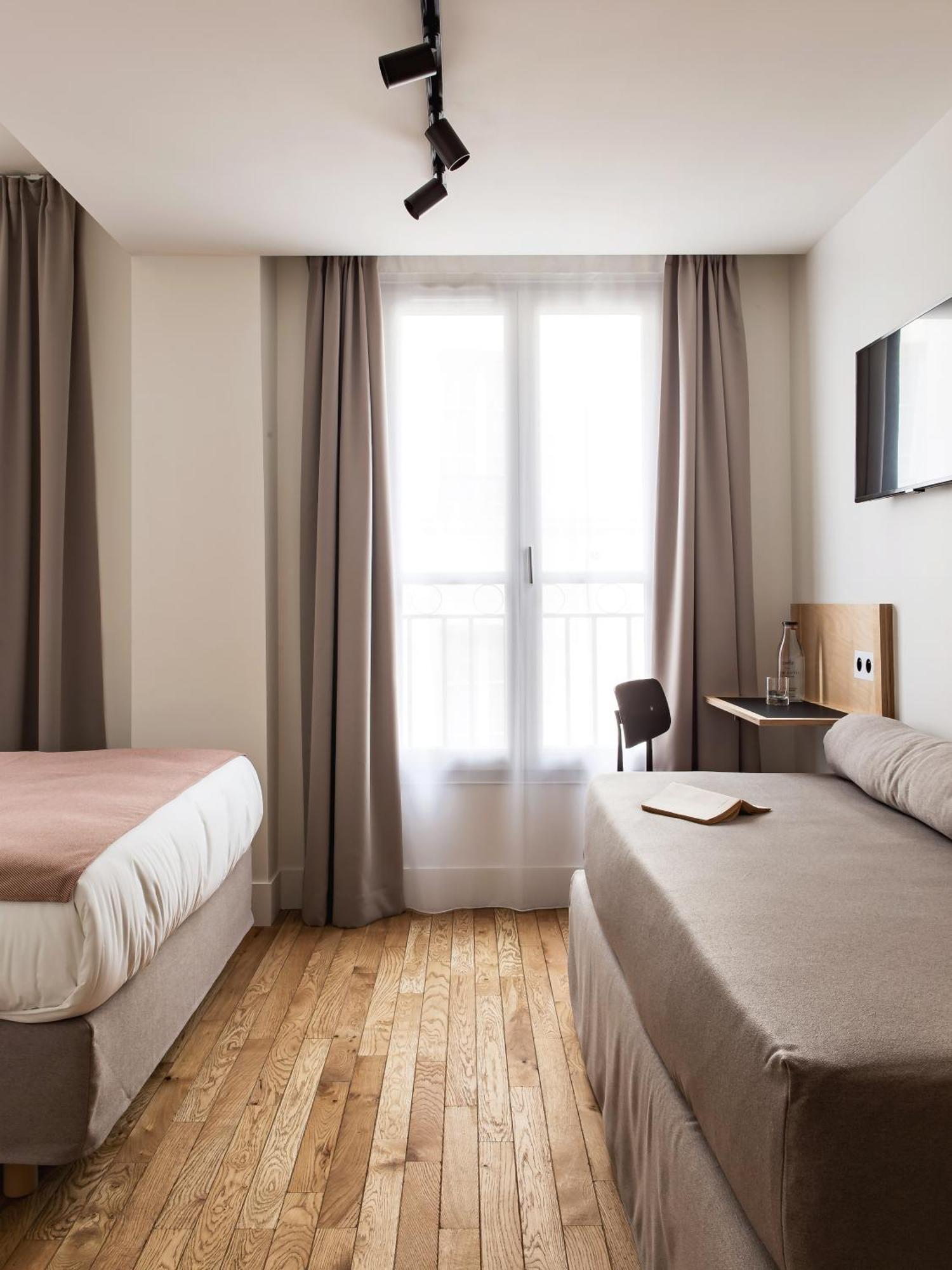 New Opéra Hotel